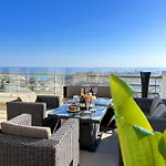 Διαμέρισμα Serenity By The Ocean Penthouse By Becherish