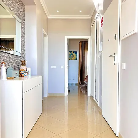 Serenity By The Ocean Penthouse By Becherish