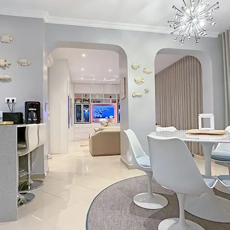 Serenity By The Ocean Penthouse By Becherish * アルブフェイラ