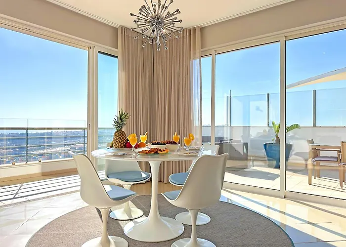 Serenity By The Ocean Penthouse By Becherish Apartmán Albufeira